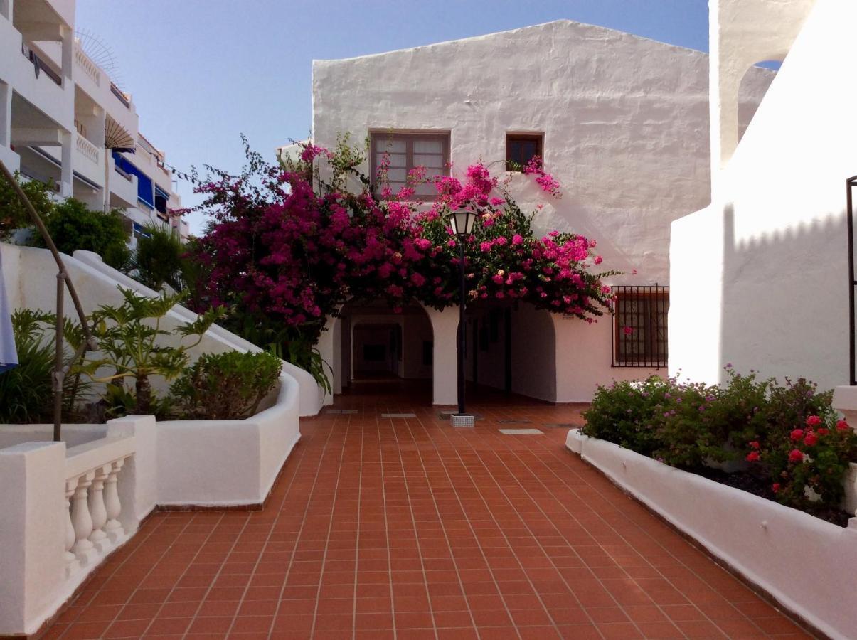 Moderno e luminoso studio Port Royal Los Cristianos (Tenerife) Exterior foto